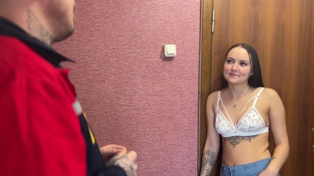 Я не знаю как так получилось, но я случайно отсосала и потрахалась с слесарем и изменила мужу - 3