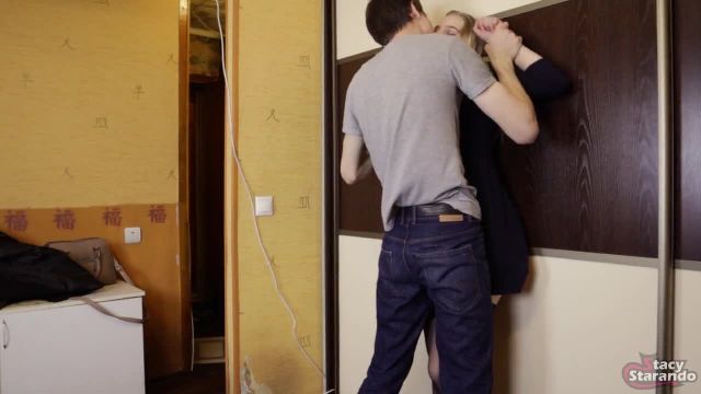 Сводная сестра вернулась домой поздно. И вот что из этого вышло. - 2