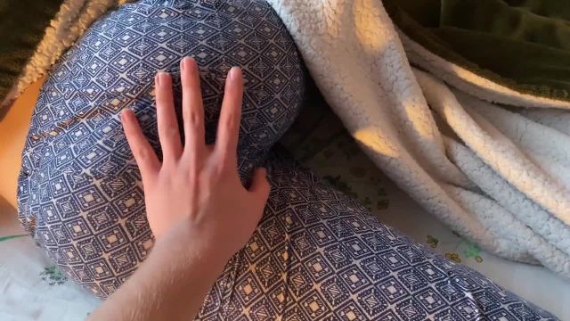 Мой сводный брат трахнул меня утром! - 1