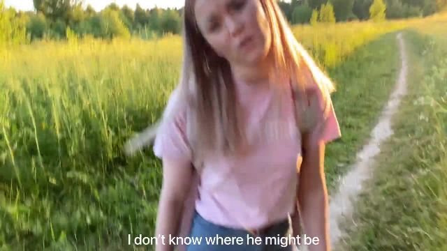 Ебливый лесник дрочит на порядок в лесу - 2