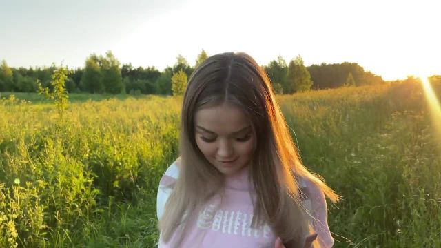 Ебливый лесник дрочит на порядок в лесу - 3